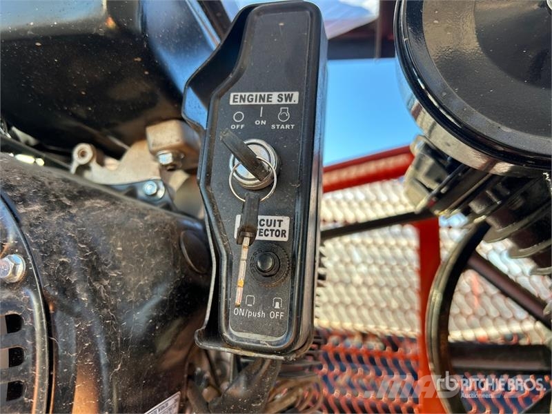  STARVOX SV-GAC40 14.5 cfm 40 gal Air Compressor (U مكابس