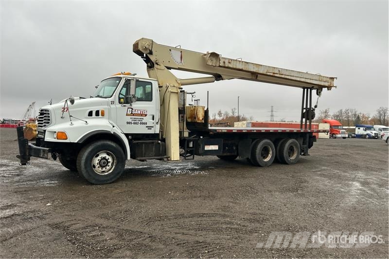 Sterling 900A 52000 lb Straight Boom on Sterling LT9500 6x4 Automobiliniai kranai