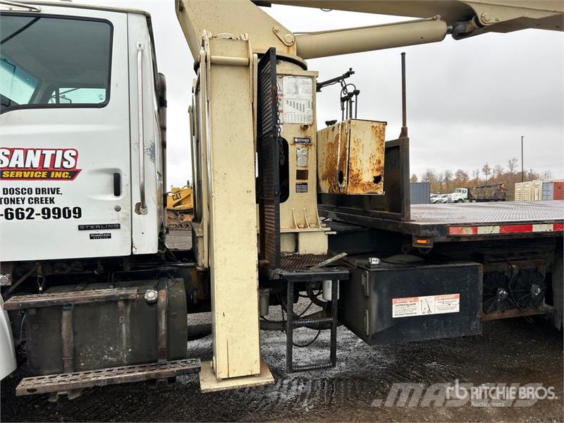 Sterling 900A 52000 lb Straight Boom on Sterling LT9500 6x4 Automobiliniai kranai