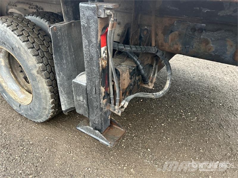 Sterling 900A 52000 lb Straight Boom on Sterling LT9500 6x4 Automobiliniai kranai