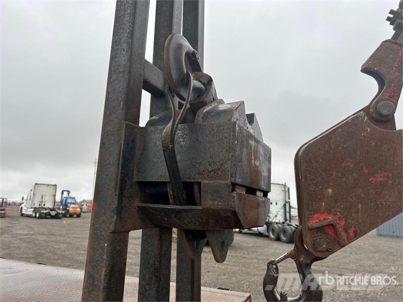 Sterling 900A 52000 lb Straight Boom on Sterling LT9500 6x4 Automobiliniai kranai