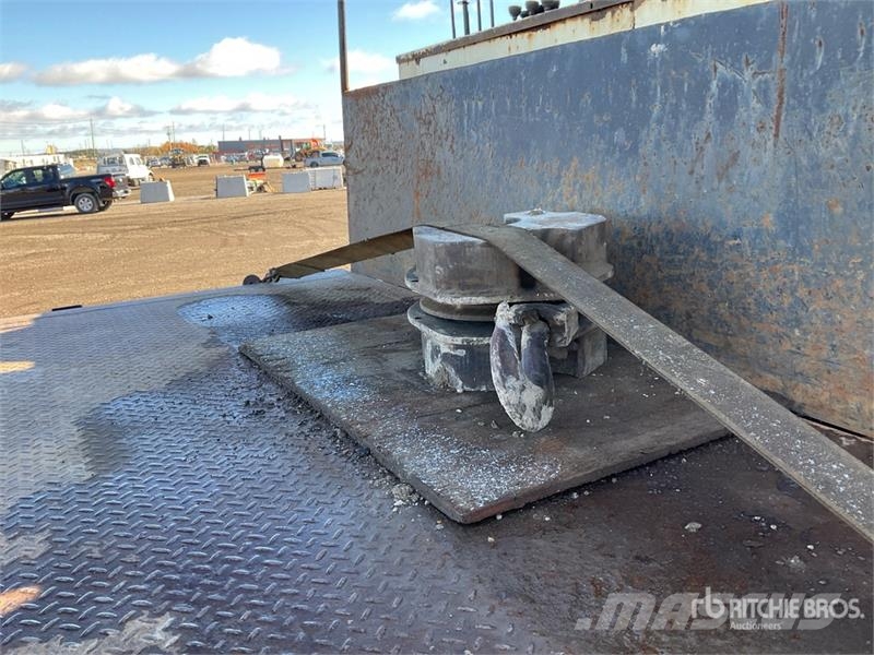 Sterling 900A 52000 lb Straight Boom on Sterling LT9500 6x4 Automobiliniai kranai