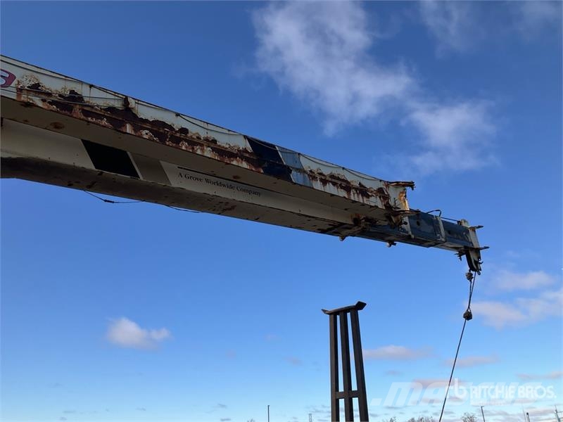 Sterling 900A 52000 lb Straight Boom on Sterling LT9500 6x4 Automobiliniai kranai