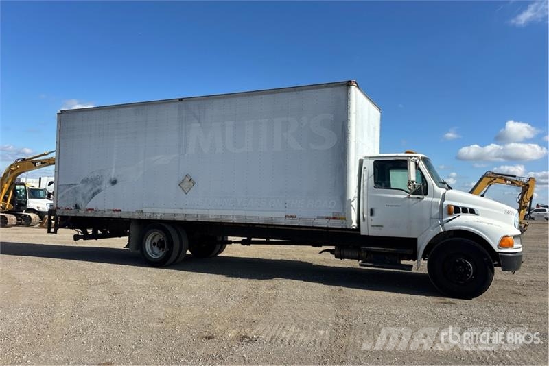 Sterling Actera 4x2 Van Truck Tovornjaki zabojniki