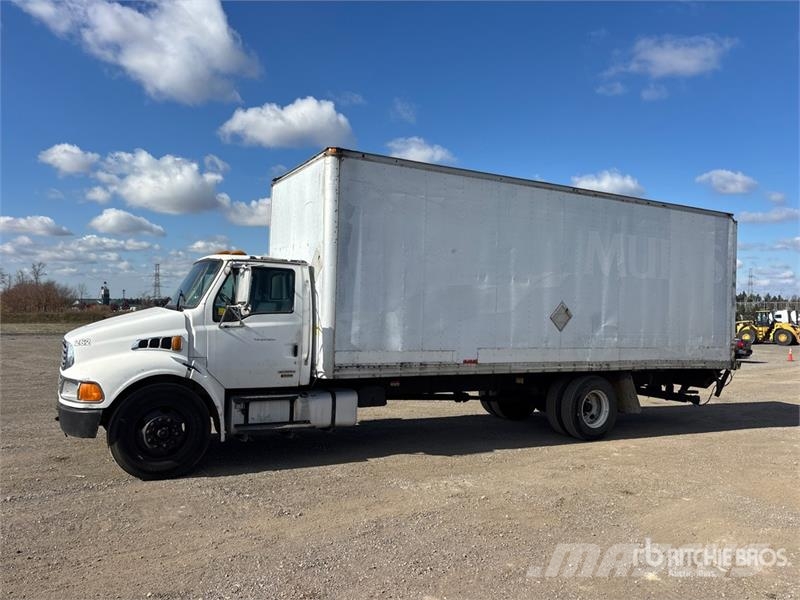 Sterling Actera 4x2 Van Truck Tovornjaki zabojniki