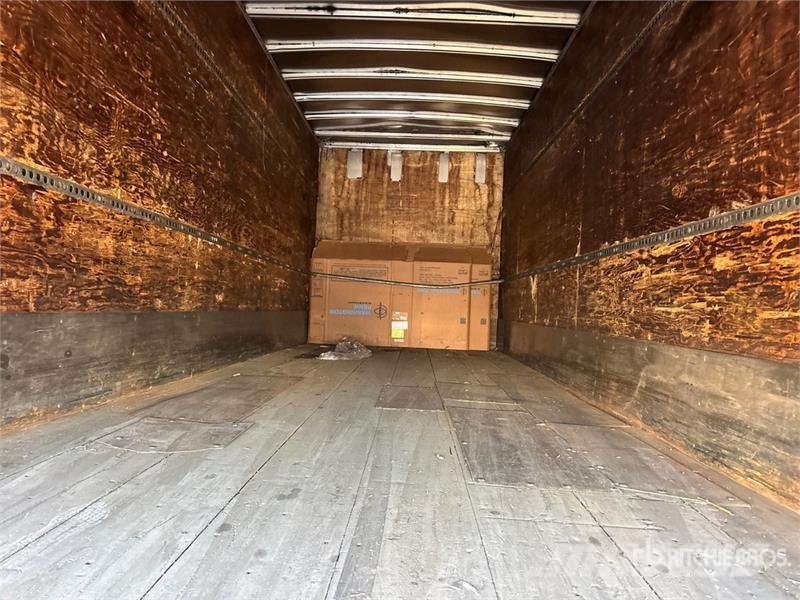Sterling Actera 4x2 Van Truck Tovornjaki zabojniki