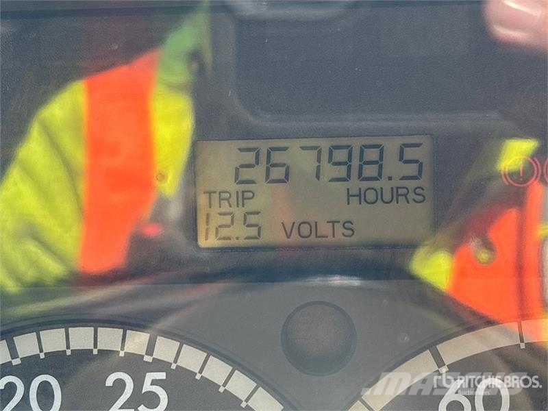 Sterling Actera 4x2 Van Truck Tovornjaki zabojniki