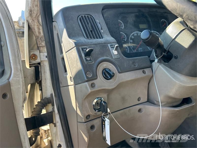 Sterling Acterra 4x2 Flatbed Truck Platós / Ponyvás teherautók