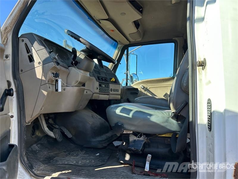 Sterling Acterra 4x2 Flatbed Truck Platós / Ponyvás teherautók