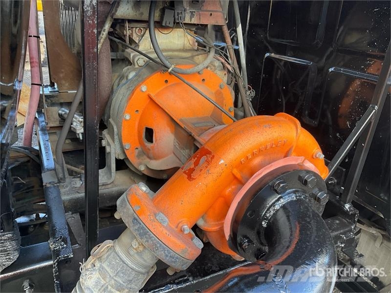 Sterling Acterra 6x4 Water Truck Tovornjaki za vodo