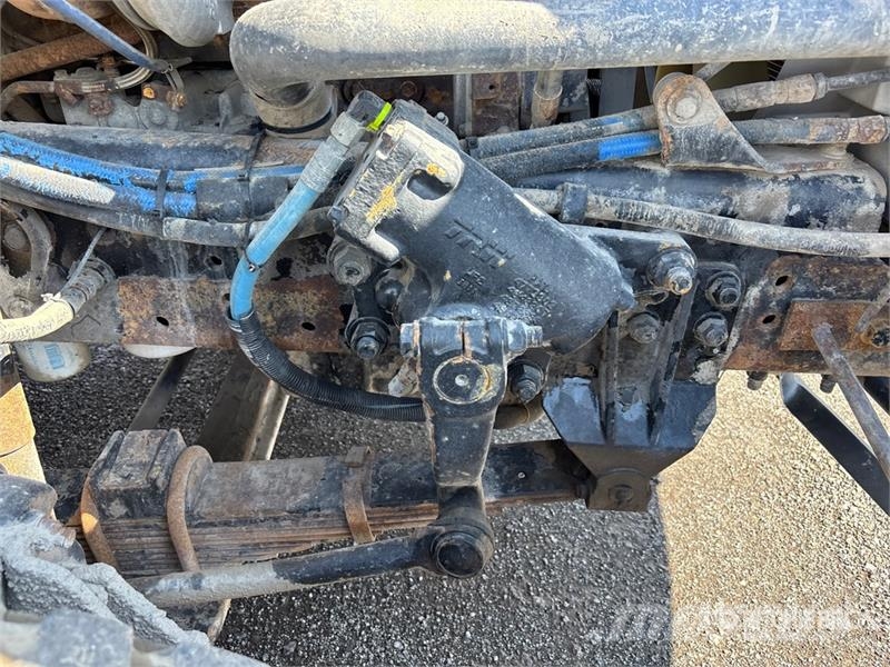 Sterling L9500 Lastbiler med tip