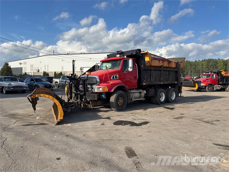 Sterling L9500 Tienhoitoautot