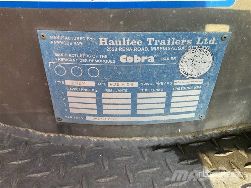Sterling L9500 شاحنات قلابة
