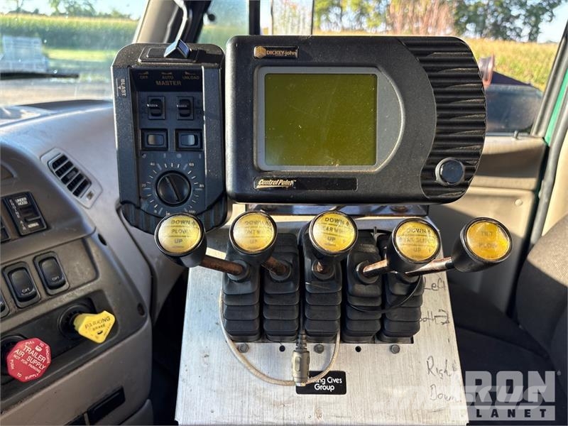 Sterling L9500 Visuotinės / bendrosios paskirties automobiliai