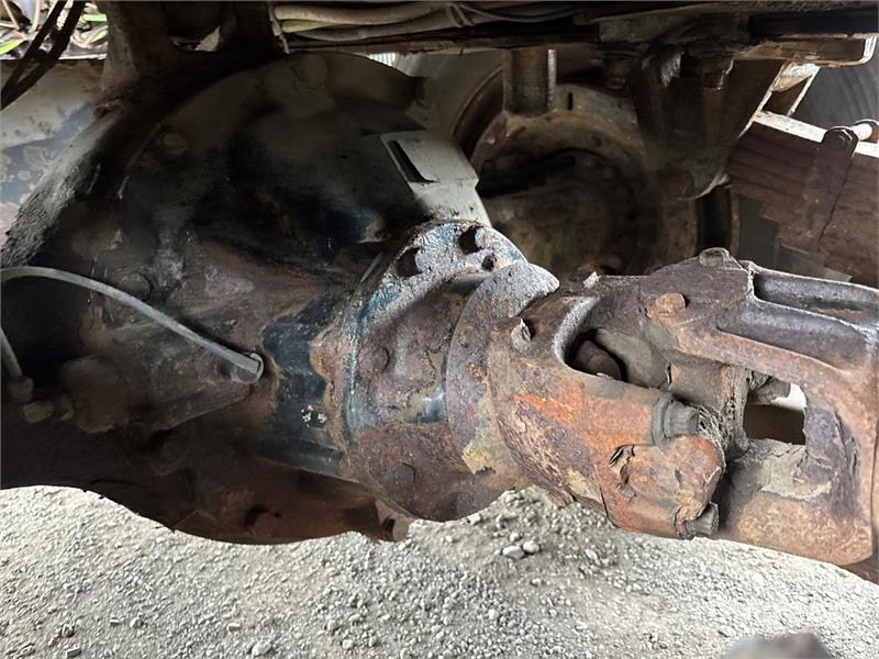 Sterling L9500 Nosturiautot