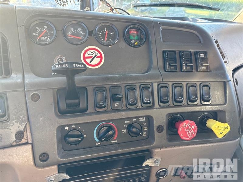Sterling L9500 Visuotinės / bendrosios paskirties automobiliai