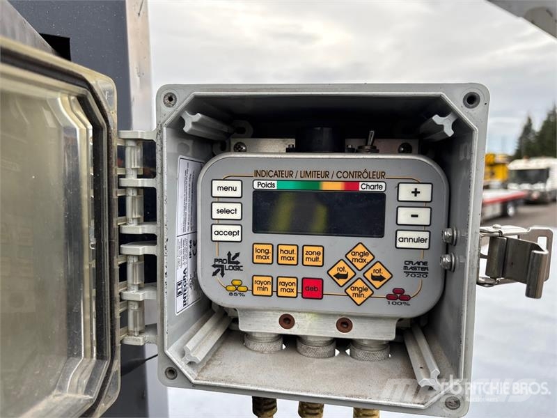 Sterling L9500 Nosturiautot