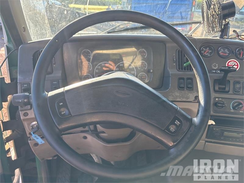 Sterling L9500 Visuotinės / bendrosios paskirties automobiliai
