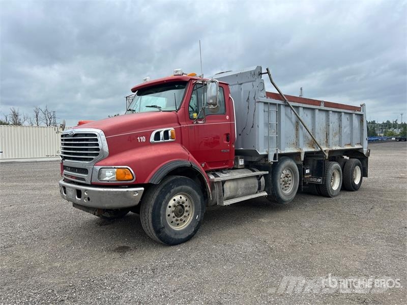 Sterling L9500 自卸式货车