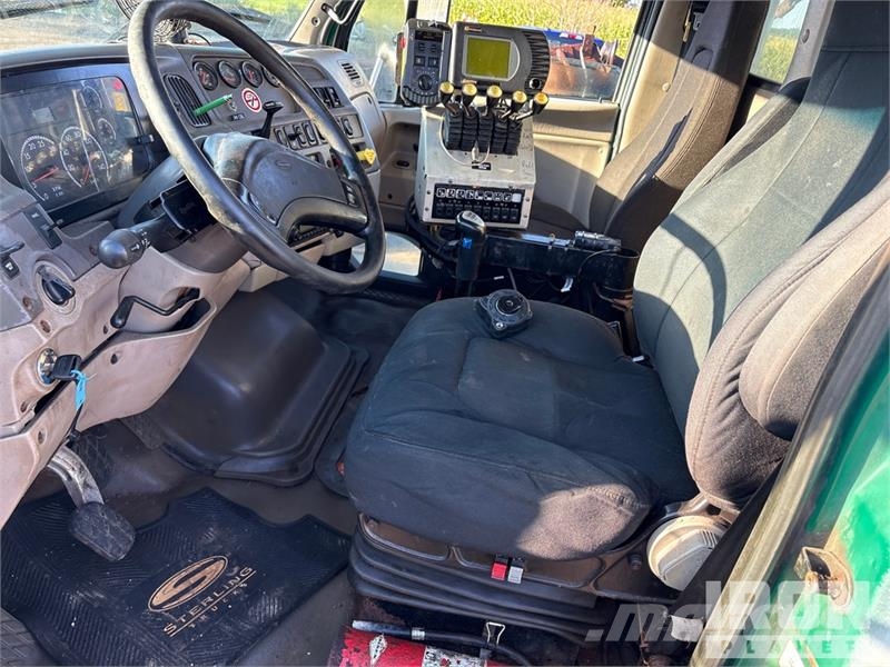 Sterling L9500 Visuotinės / bendrosios paskirties automobiliai