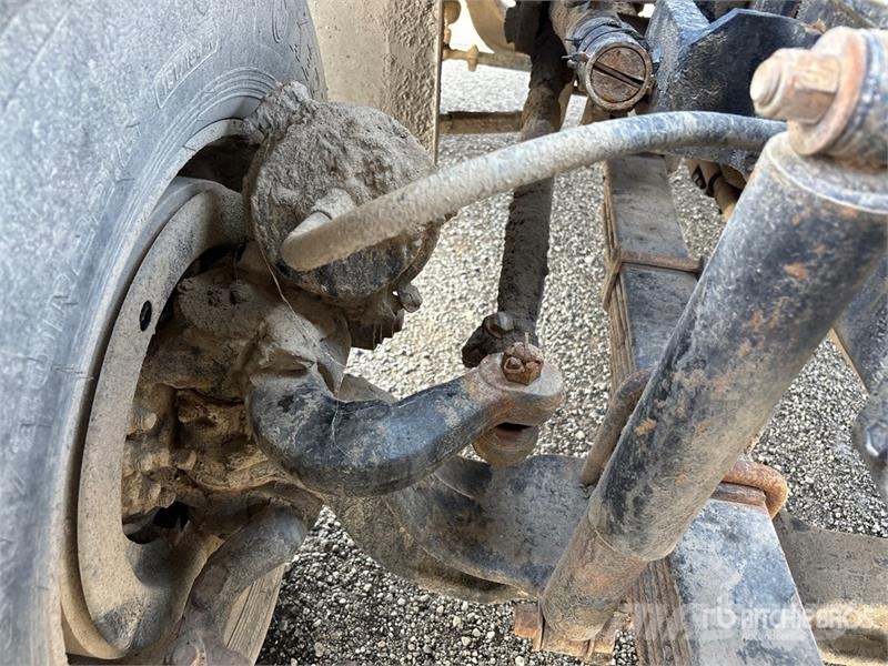 Sterling L9500 Lastbiler med tip
