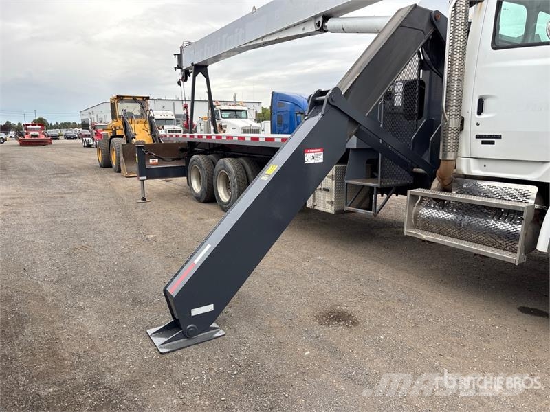 Sterling L9500 Nosturiautot