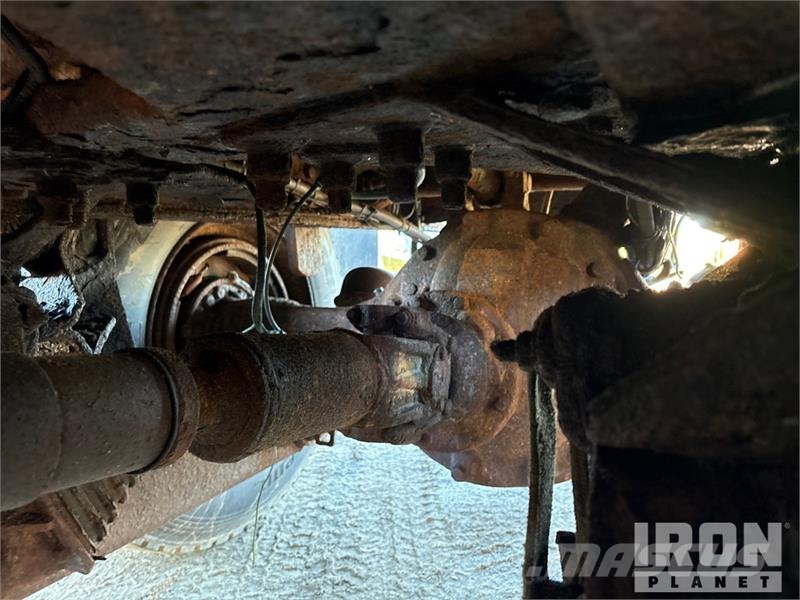 Sterling L9500 Visuotinės / bendrosios paskirties automobiliai
