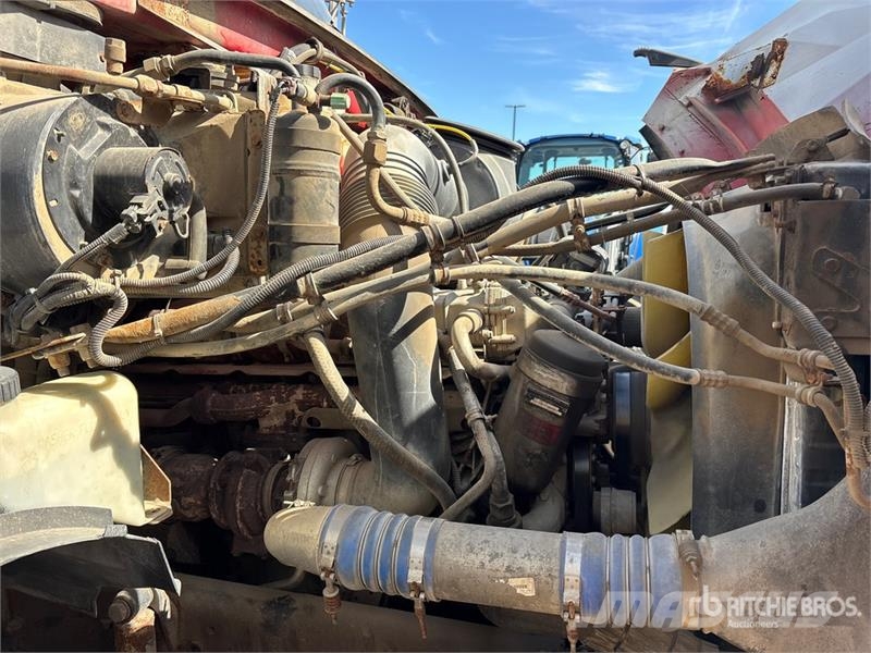 Sterling L9500 8x4 Cab and Chassis Kabine i unutrašnjost