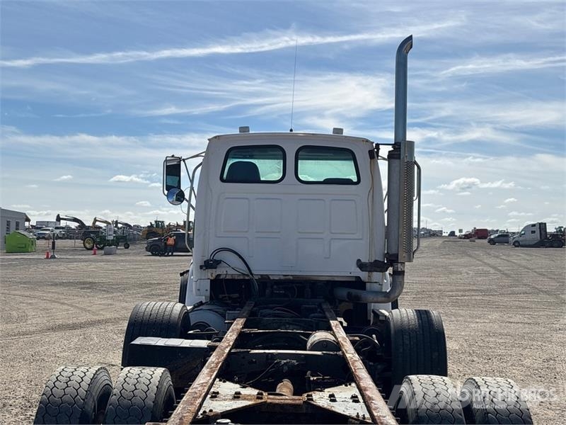 Sterling L9500 8x4 Cab and Chassis Kabine i unutrašnjost