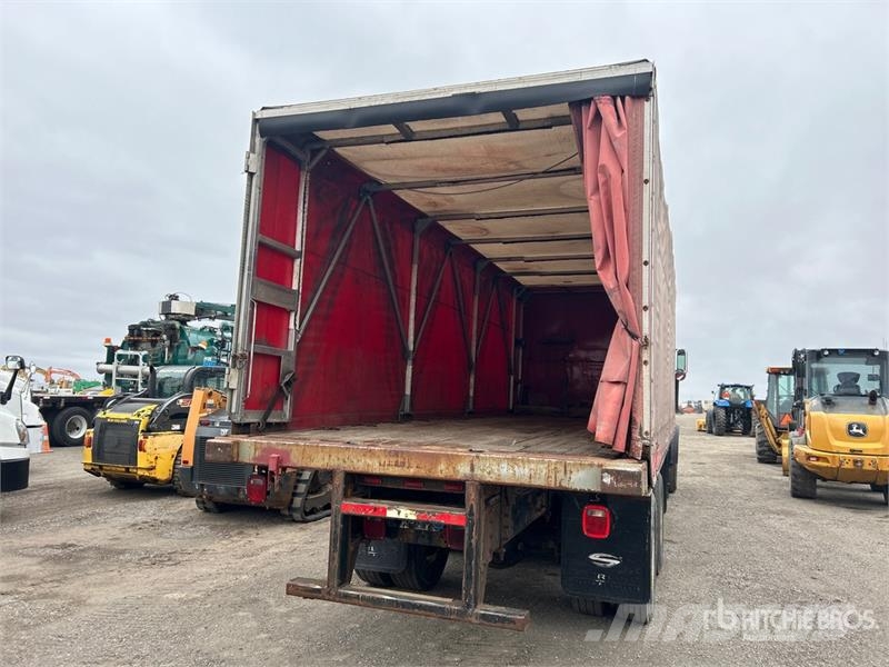 Sterling L9500 8x4 Curtain Side Truck Kapellbil