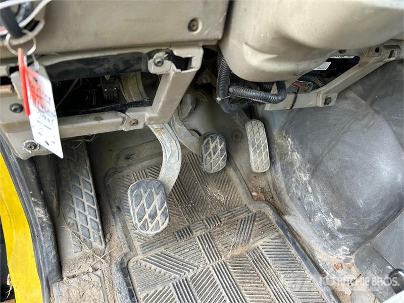 Sterling L9500 8x4 Hooklift Truck Treileri ar āķi