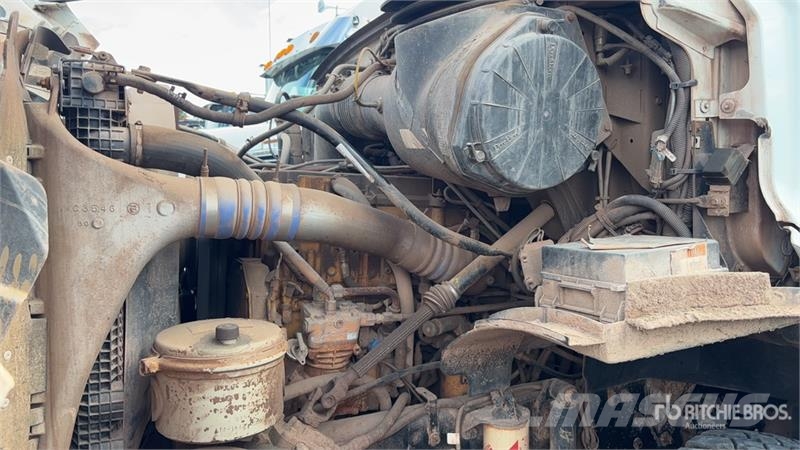 Sterling LT9500 Camion vidanje