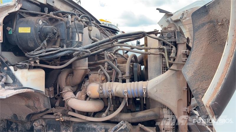 Sterling LT9500 Camion vidanje