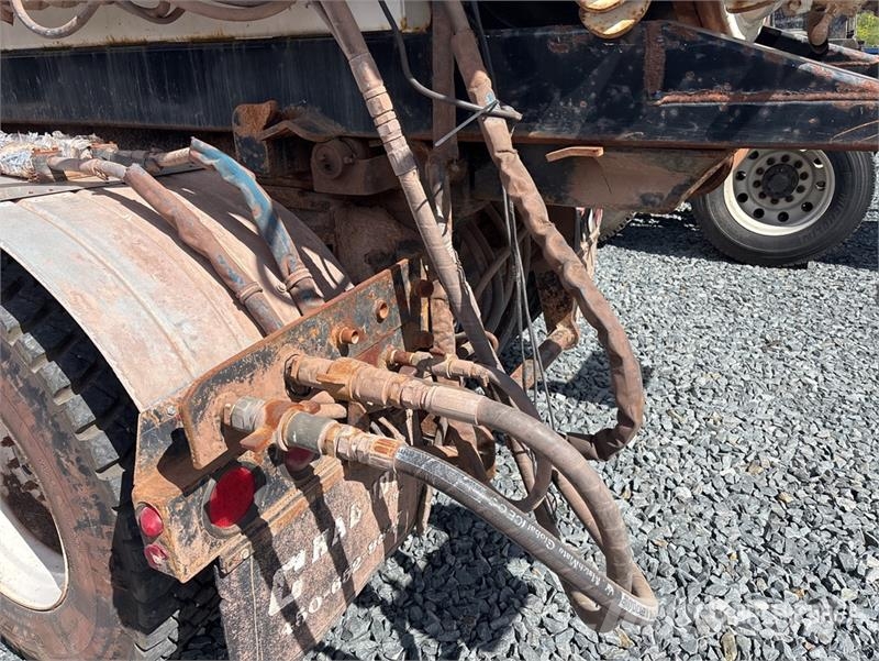 Sterling LT9500 Camion vidanje