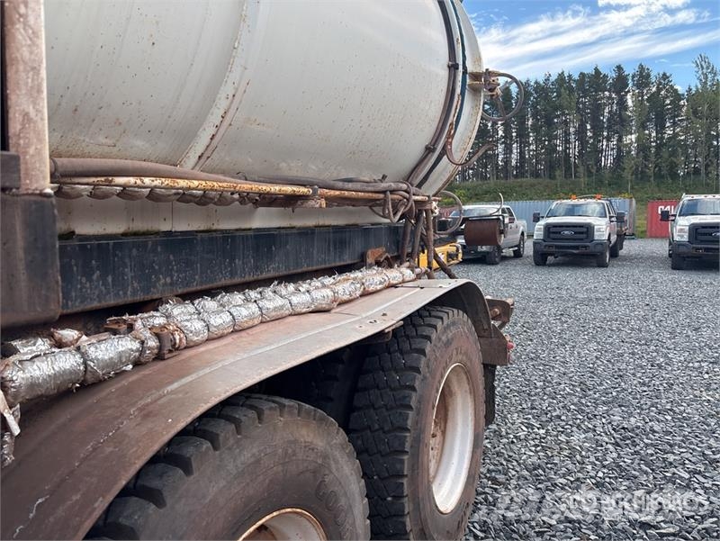Sterling LT9500 Camion vidanje