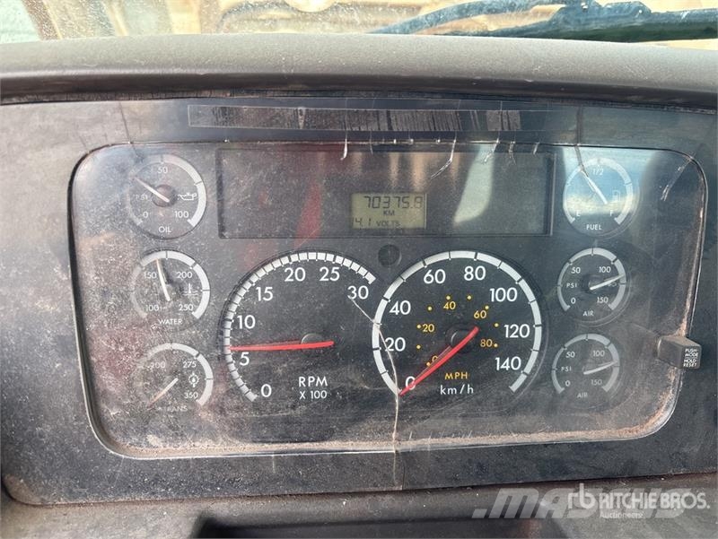 Sterling LT9500 Camion vidanje