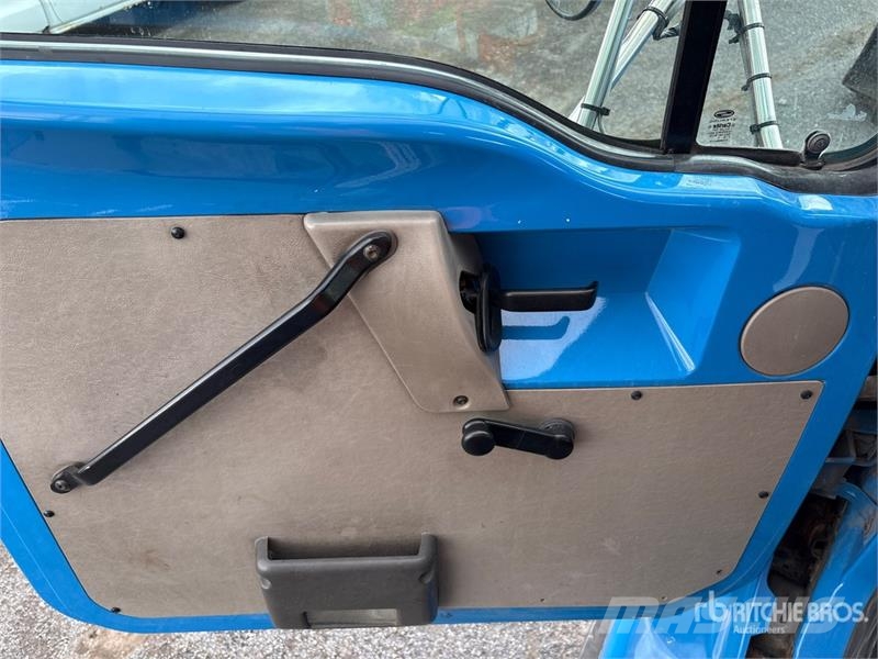 Sterling LT9500 STE 6x4 Snow Plow Truck Visuotinės / bendrosios paskirties automobiliai