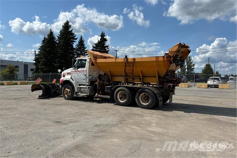 Sterling LT9513 6x4 Snow Plow Truck 多目的/汎用車両