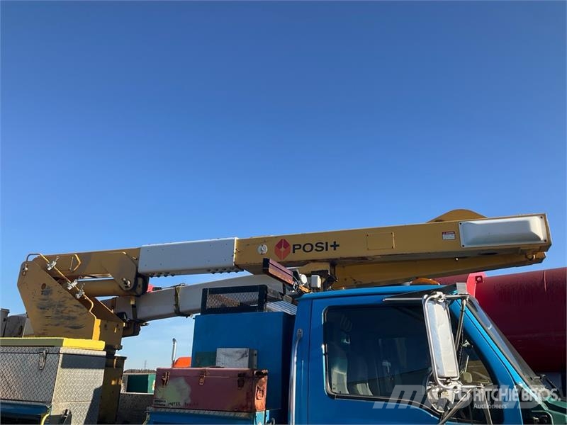 Sterling on Sterling Acterra 4x2 Bucket Truck LKW-Arbeitsbühnen