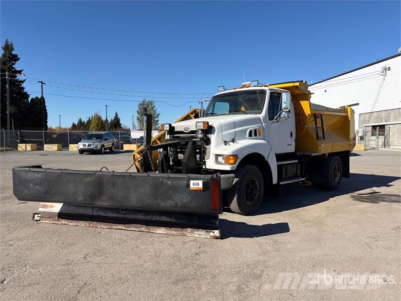 Sterling STE 4x2 Snow Plow Truck Közúti karbantartó haszongépek