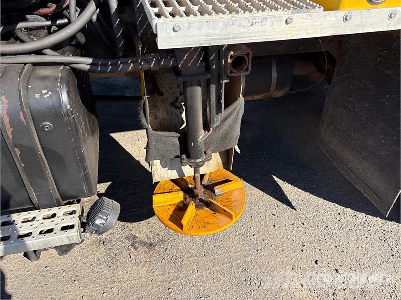Sterling STE 4x2 Snow Plow Truck Közúti karbantartó haszongépek