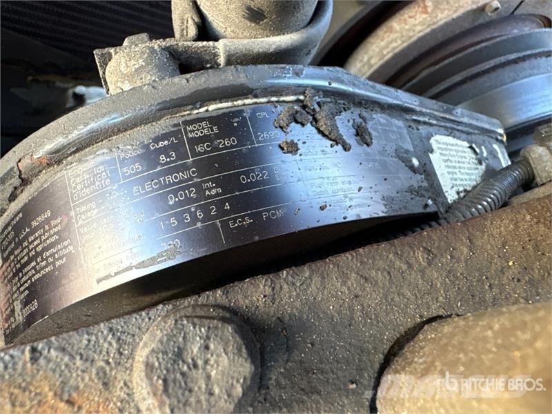 Sterling STE 4x2 Snow Plow Truck Közúti karbantartó haszongépek