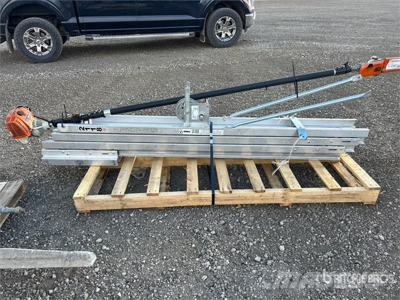 Stihl Gas Pole Saw Brush Cutter Karjamaade niidukid / pealselõikurid