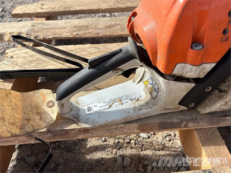Stihl MS271 Chain Saw (Inoperable) Moottori- ja raivaussahat