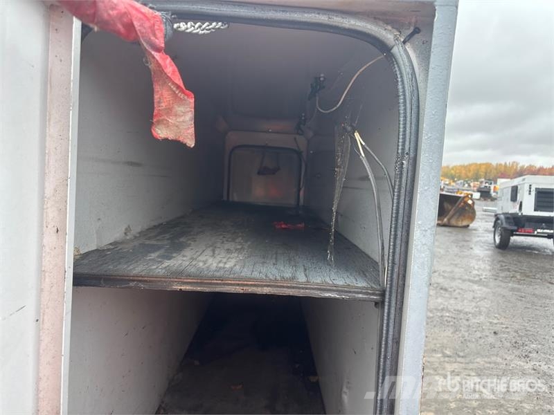  Storage Headache Rack - Fits Utility Truck Andre komponenter