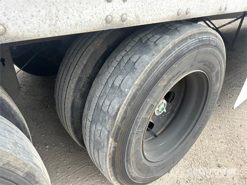 Stoughton 53 ft T/A Van Trailer Fast kasse