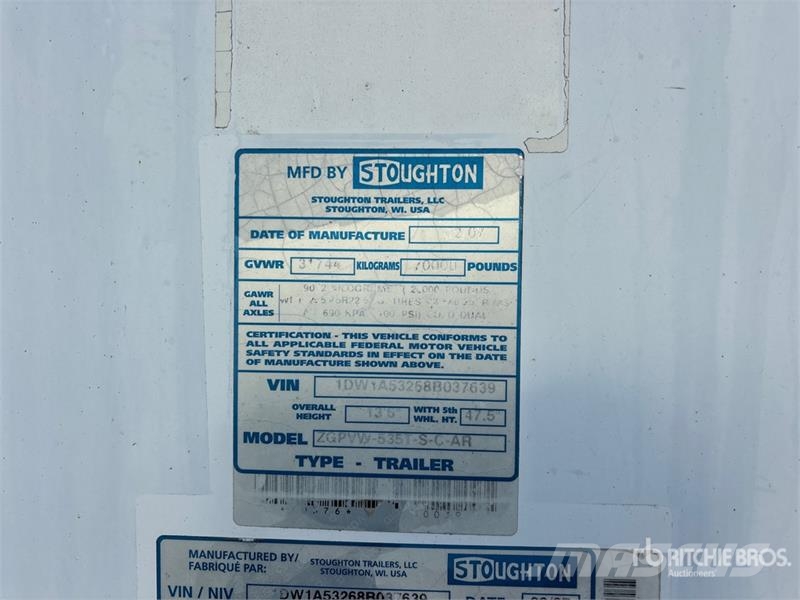 Stoughton 53 ft x 102 in T/A Van Trailer Furgoonhaagised