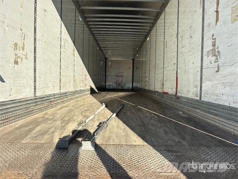Stoughton 53 ft x 102 in T/A Van Trailer Skappåbygg