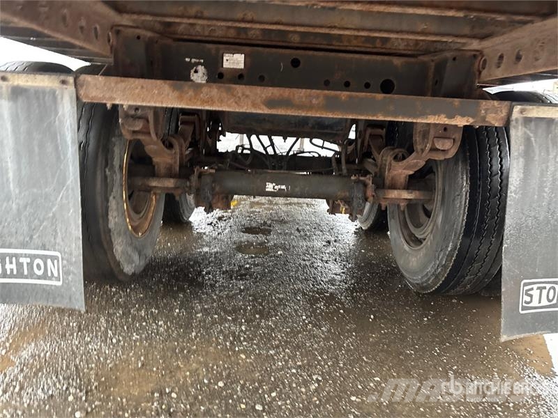 Stoughton 53 ft x 102 in T/A Van Trailer Van Body Trailers
