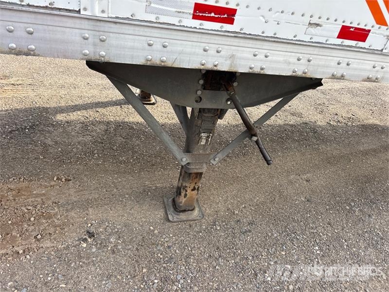 Stoughton 53 ft x 102 in T/A Van Trailer Furgoonhaagised